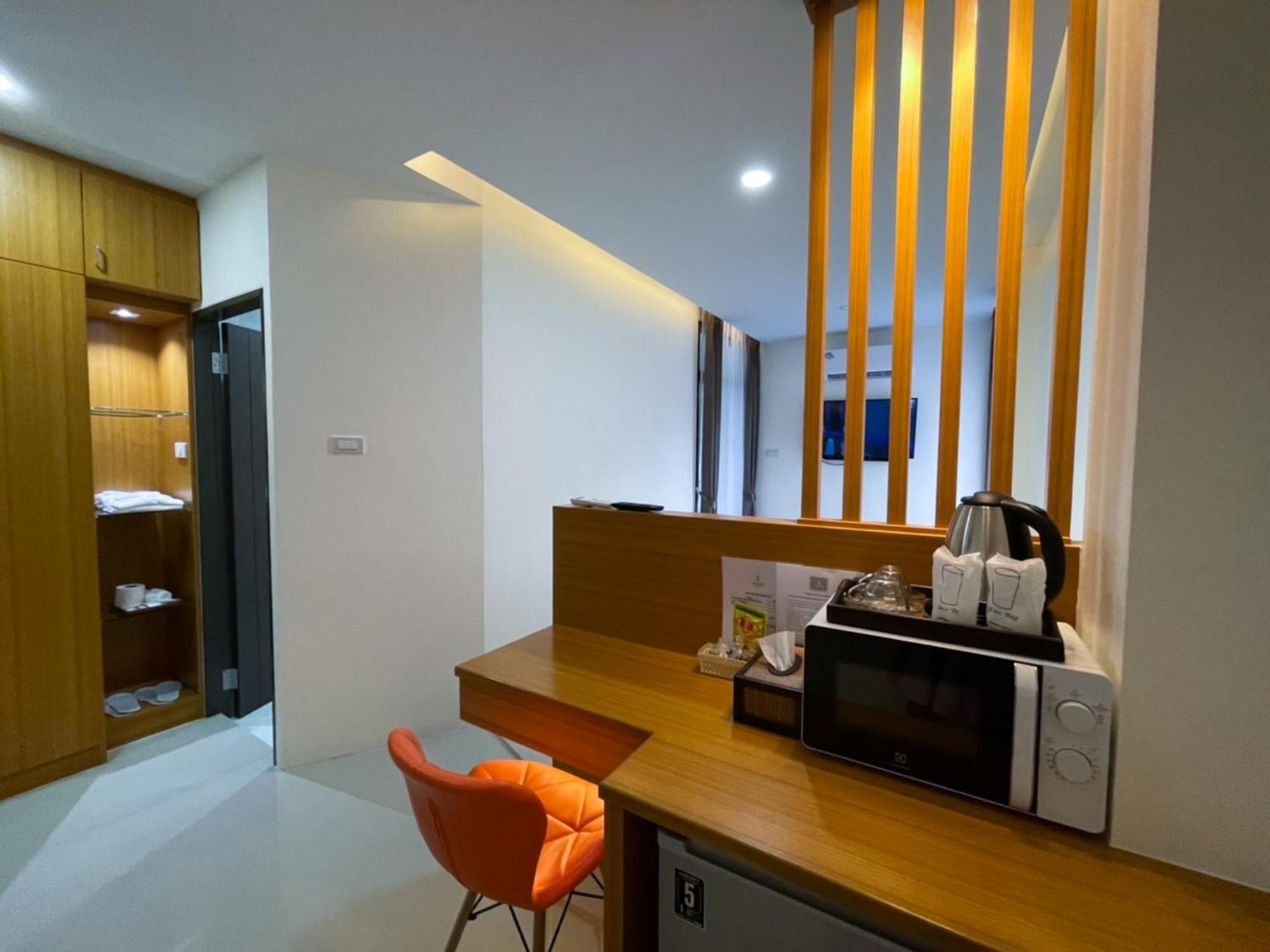 Tj Boutique Hotel Uthai Thani Kamer foto